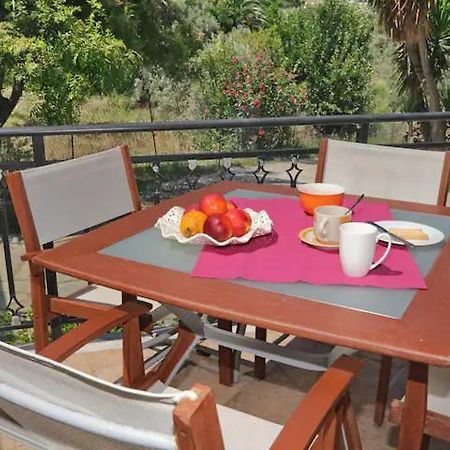Skopelos Chara'S Lux Apartment Exterior photo
