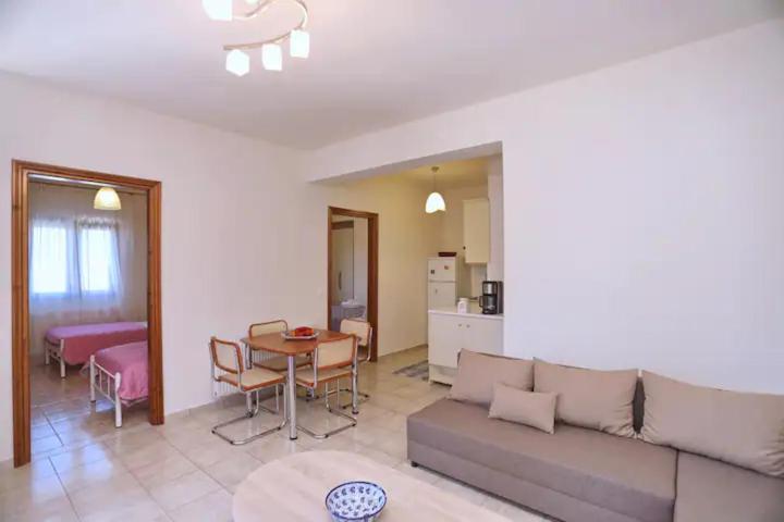Skopelos Chara'S Lux Apartment Exterior photo