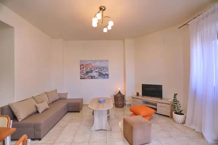 Skopelos Chara'S Lux Apartment Exterior photo